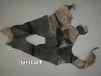 藏品(男子皮製無袖短衣)的圖片